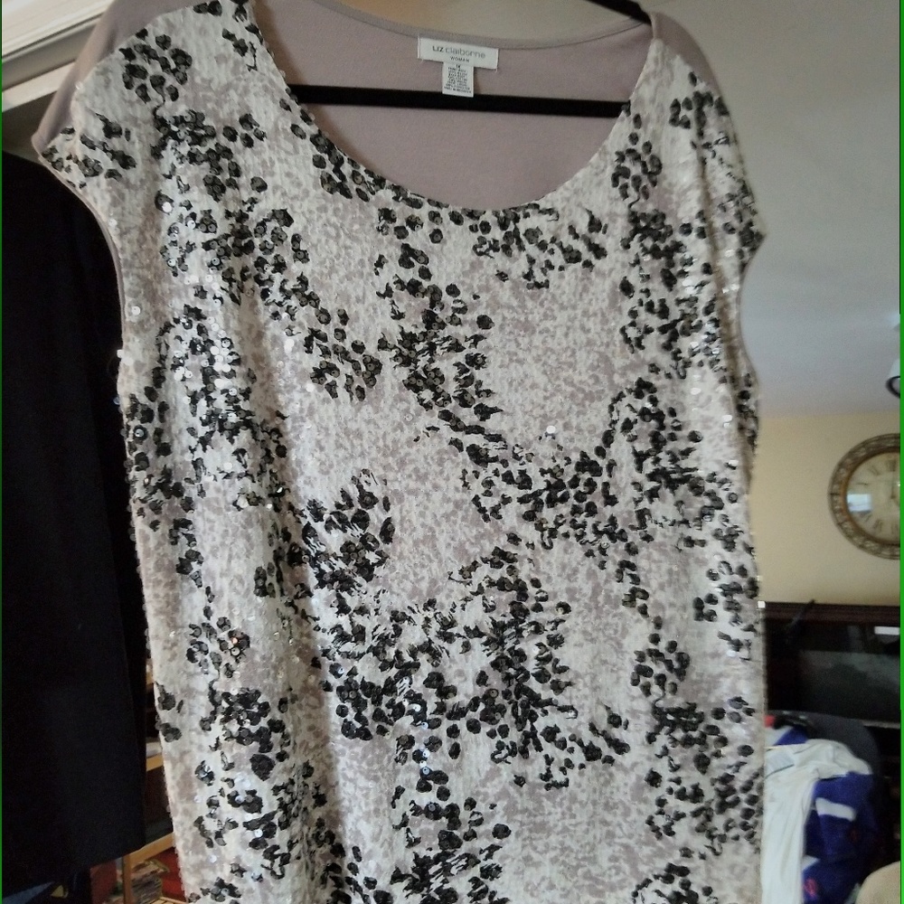 Liz Claiborne women's top